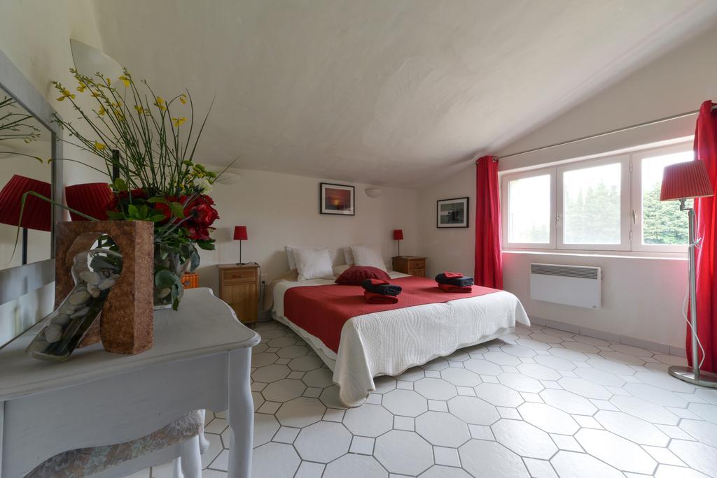 Le Vieux Platane Hotel Cairanne Eksteriør billede